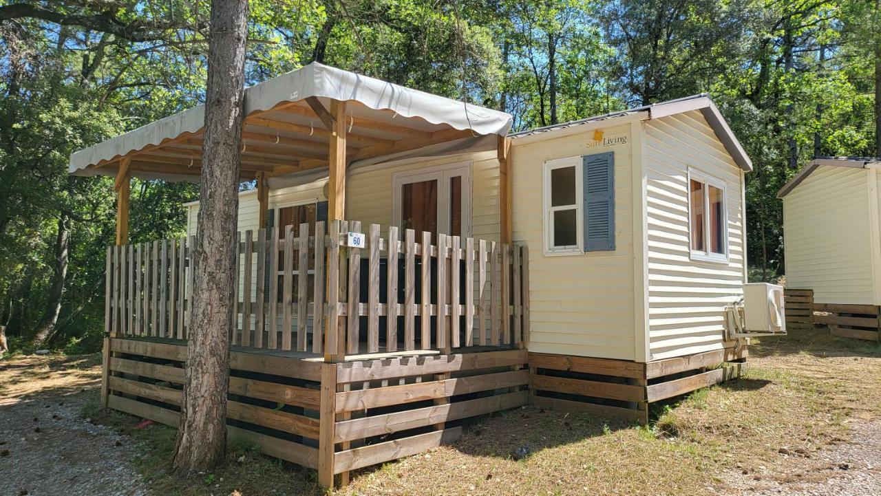 Camping De Graniers Monoblet Екстериор снимка