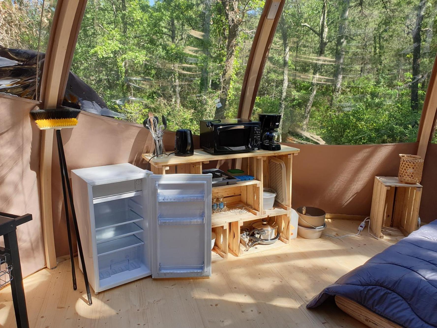 Camping De Graniers Monoblet Екстериор снимка
