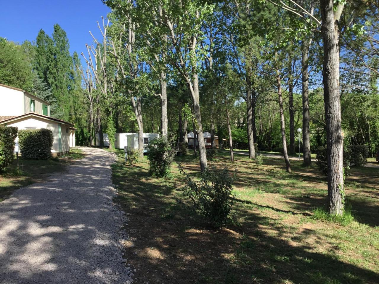 Camping De Graniers Monoblet Екстериор снимка