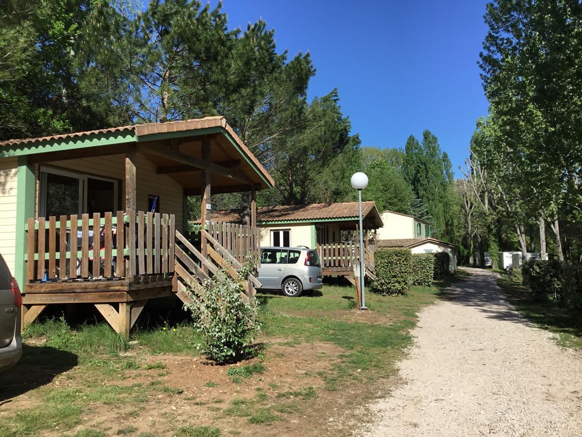 Camping De Graniers Hotel Monoblet Екстериор снимка