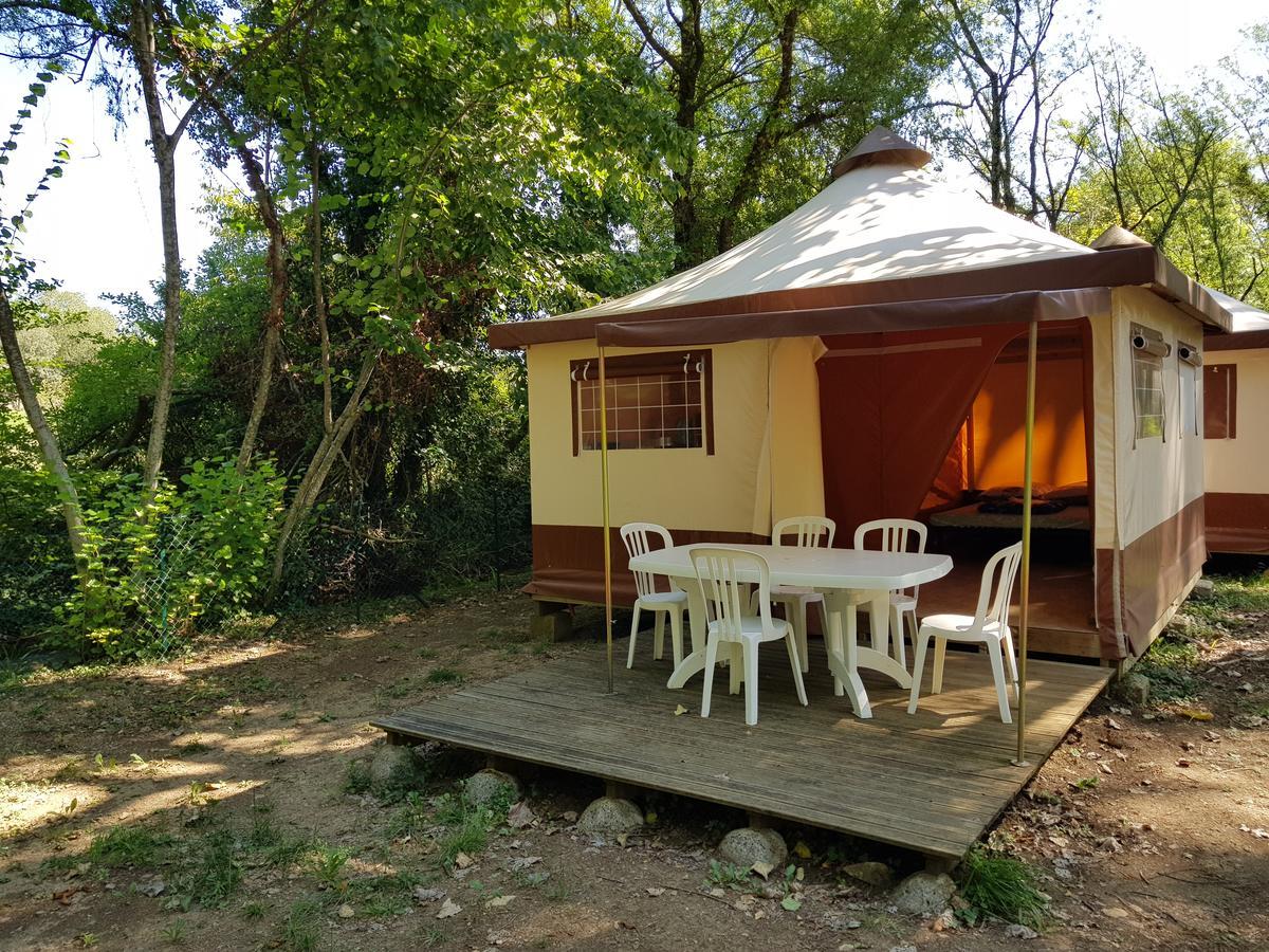 Camping De Graniers Monoblet Екстериор снимка